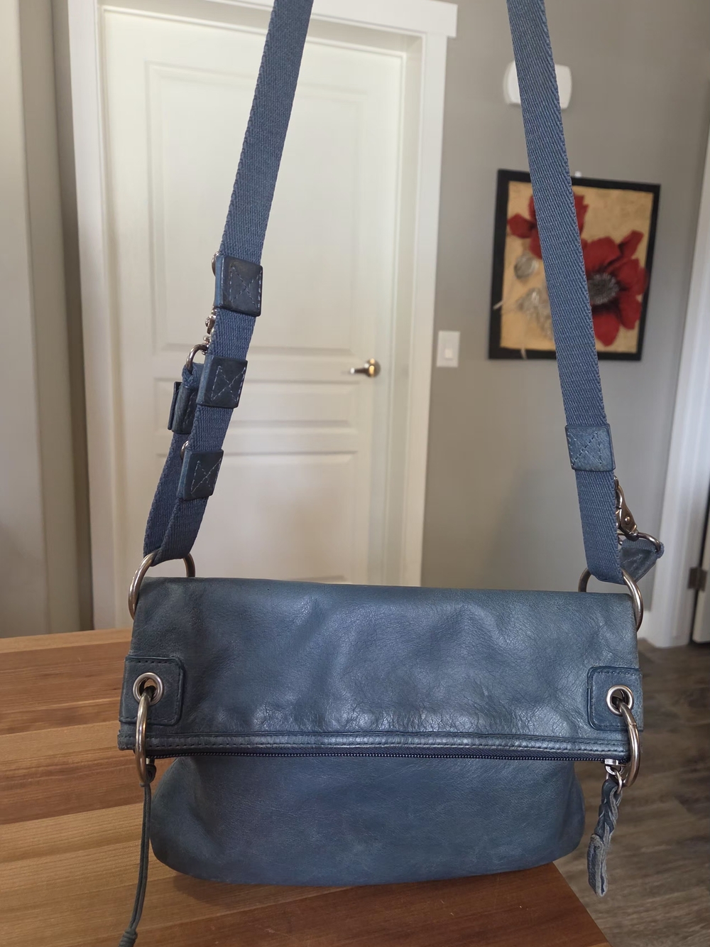 The Sak Vintage Blue Leather Crossbody Bag with Adjustable Strap